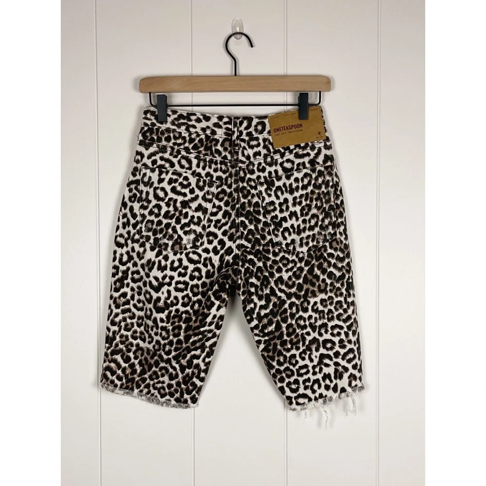 ONETEASPOON | Cut Off Truckers Mid-Waist Long Length Shorts
